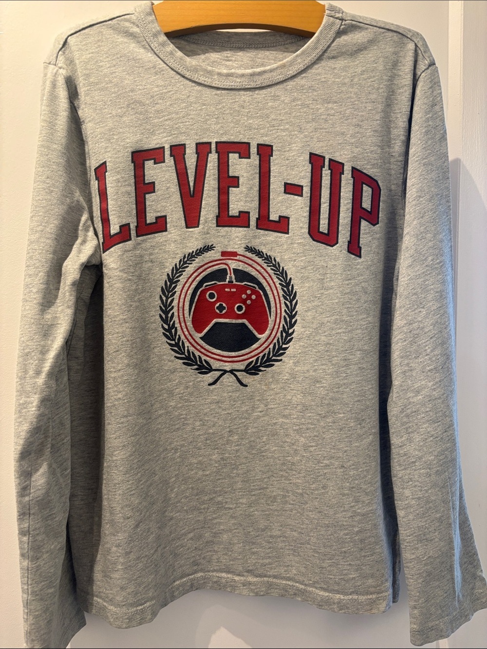 GAP organic cotton Gray Long Sleeve Tee with Red 'LEVEL-UP' Graphic